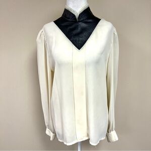 Gabalis by Robert Kinch top with leather neckline 8/10